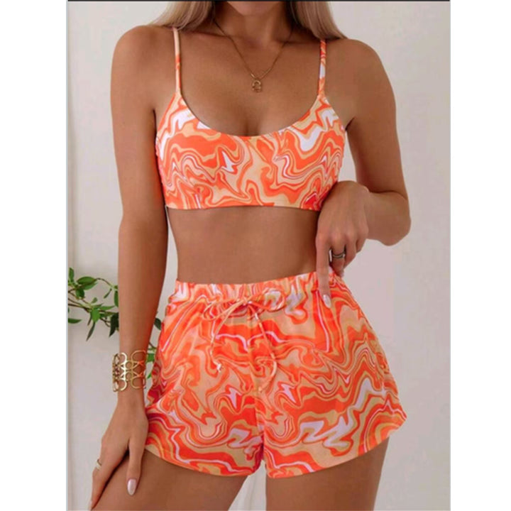 Ladies Bikini Set with stylish wave pattern and comfortable shorts Mune Fashion