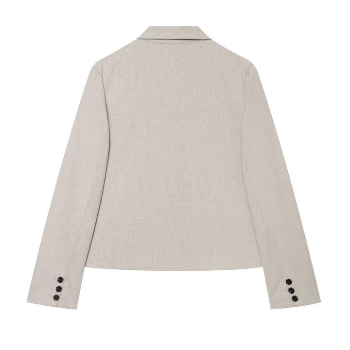 Women's short blazer in linen look with rounded hem and patch pockets Mune Fashion