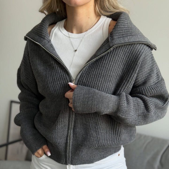 Women's Oversized Cardigan with Zipper and High Collar Mune Fashion