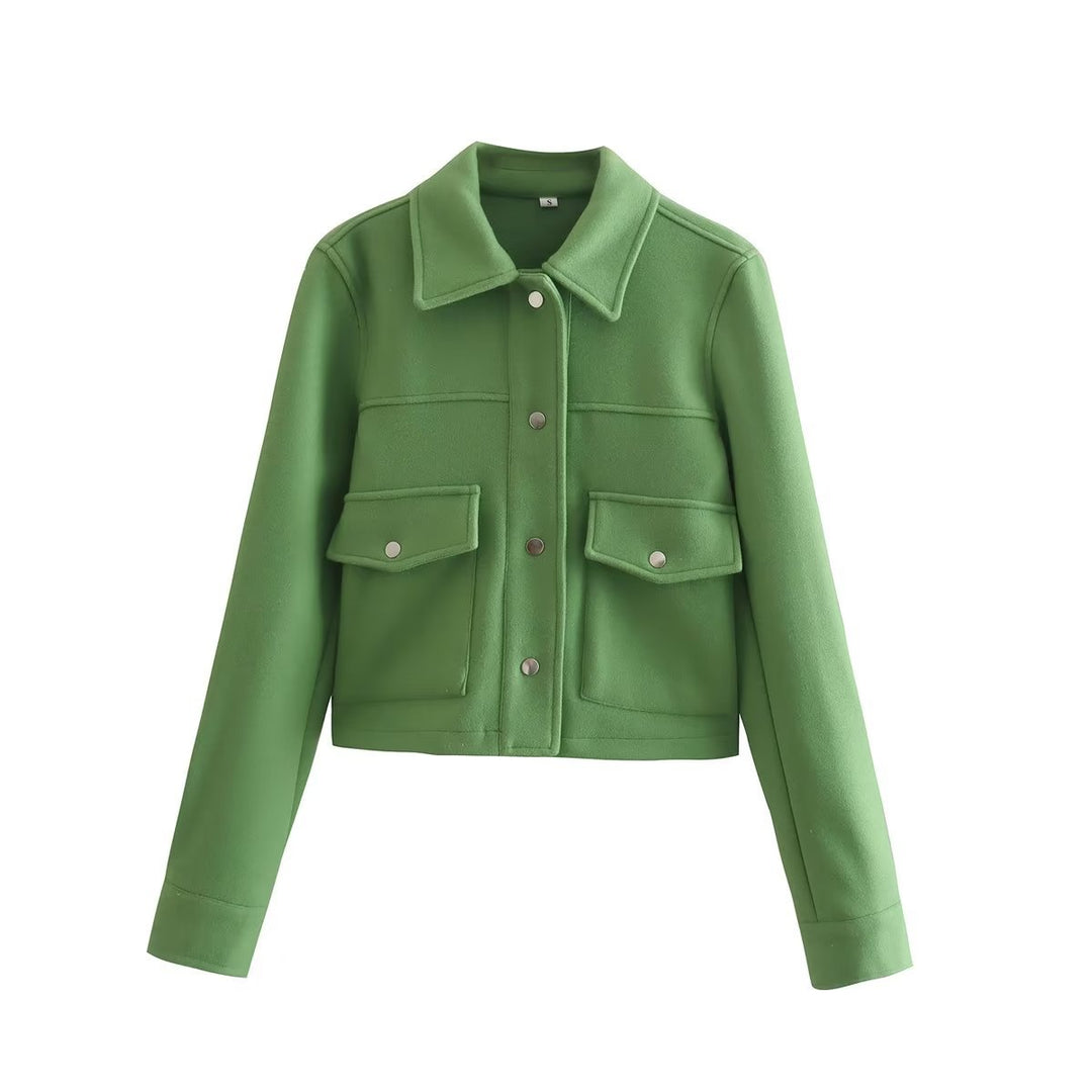 Women’s short structured jacket in boxy style with shirt collar and patch pockets Mune Fashion