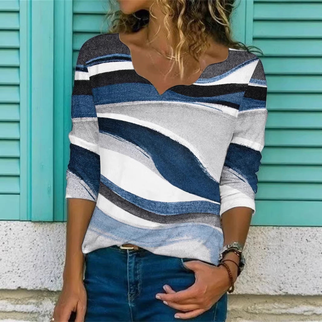 Women V neck shirt with wavy print and three-quarter sleeves Mune Fashion