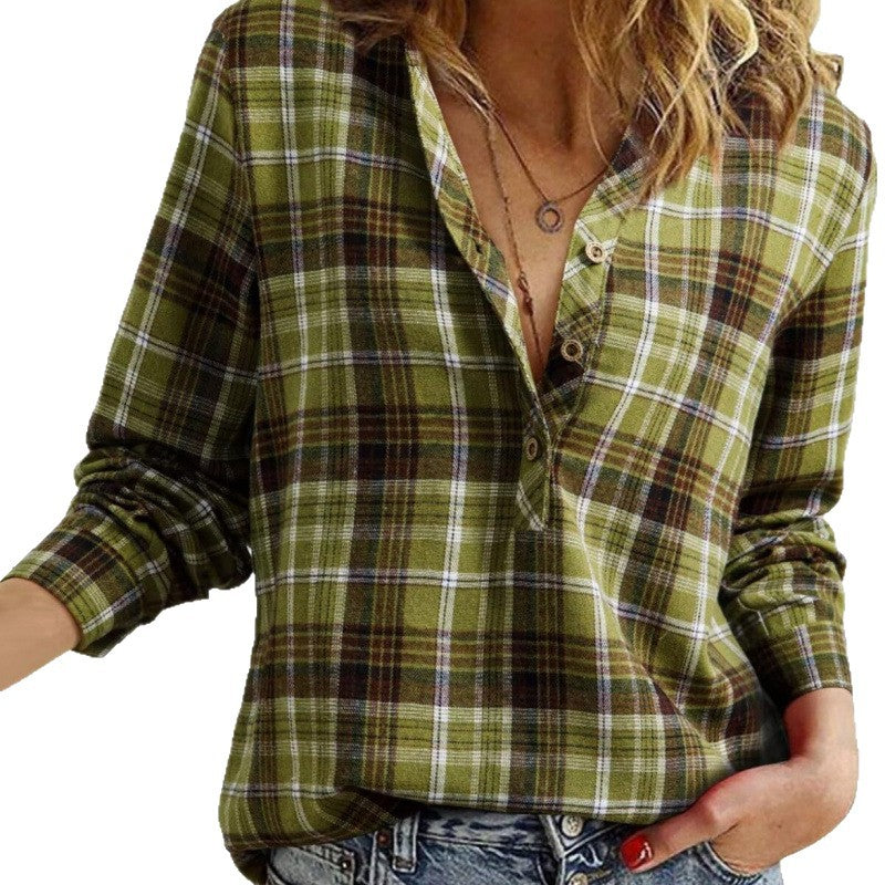 Women’s check blouse in oversized look with V-neck, button placket, and rounded hem Mune Fashion