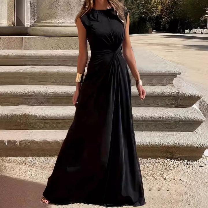 Women Elegant Maxi Dress with Gatherings and Round Neckline Mune Fashion