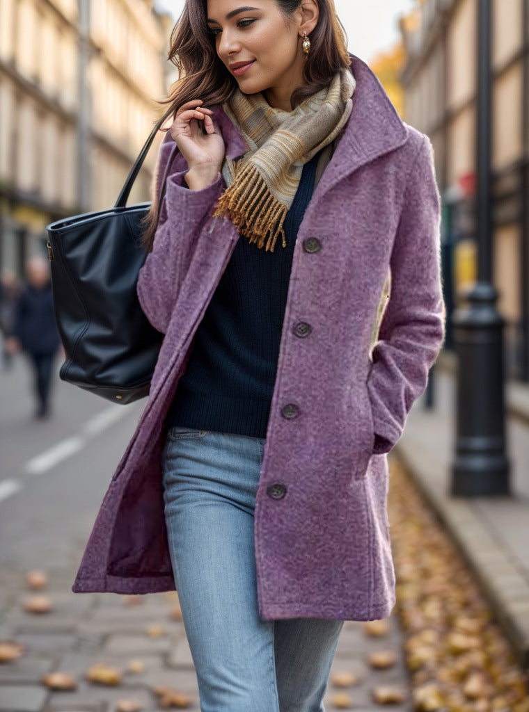 Women's short coat made of faux suede with shirt collar, button placket, and side pockets Mune Fashion
