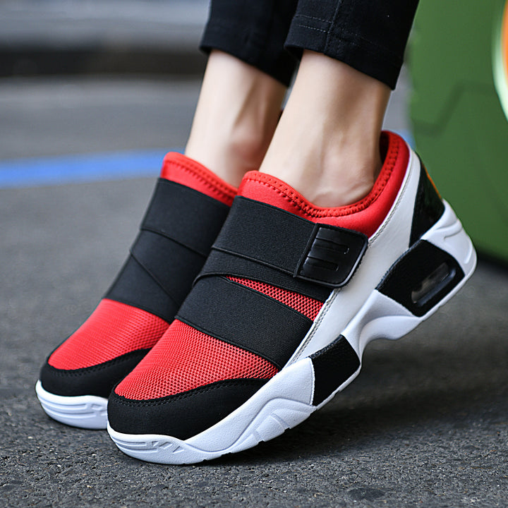 Women slip-on sneakers with wide elastic strap, breathable mesh and shaped cushioning sole Mune Fashion