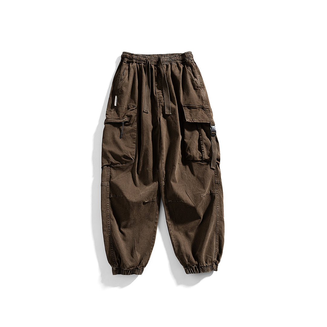 Men's utility cargo jogger with elastic waistband, multiple pockets and drawstring