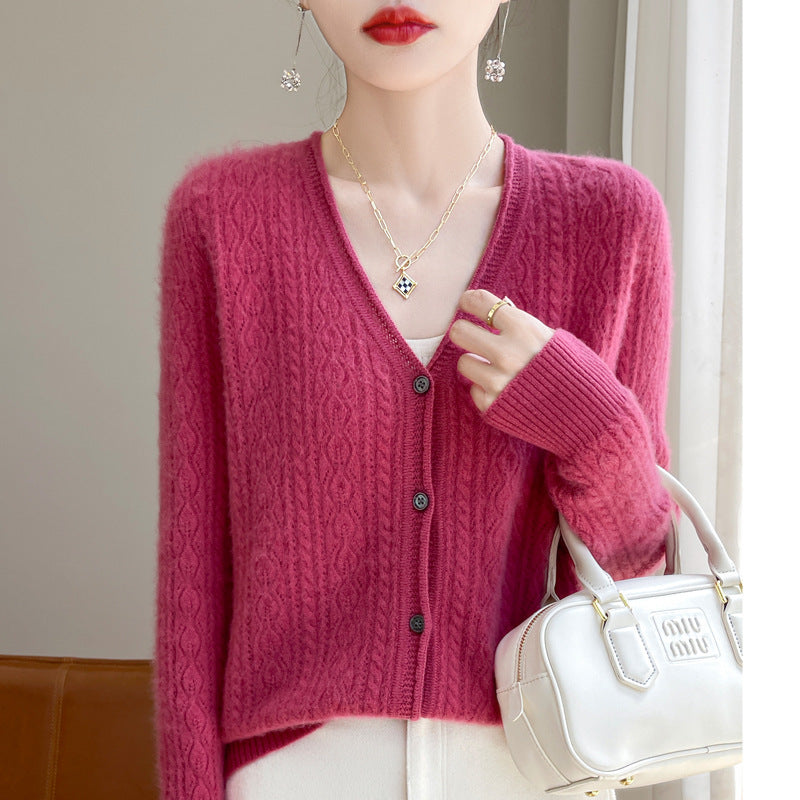 Women's Short Cable Knit Cardigan in Mohair Look with V-Neck and Ribbed Cuffs Mune Fashion