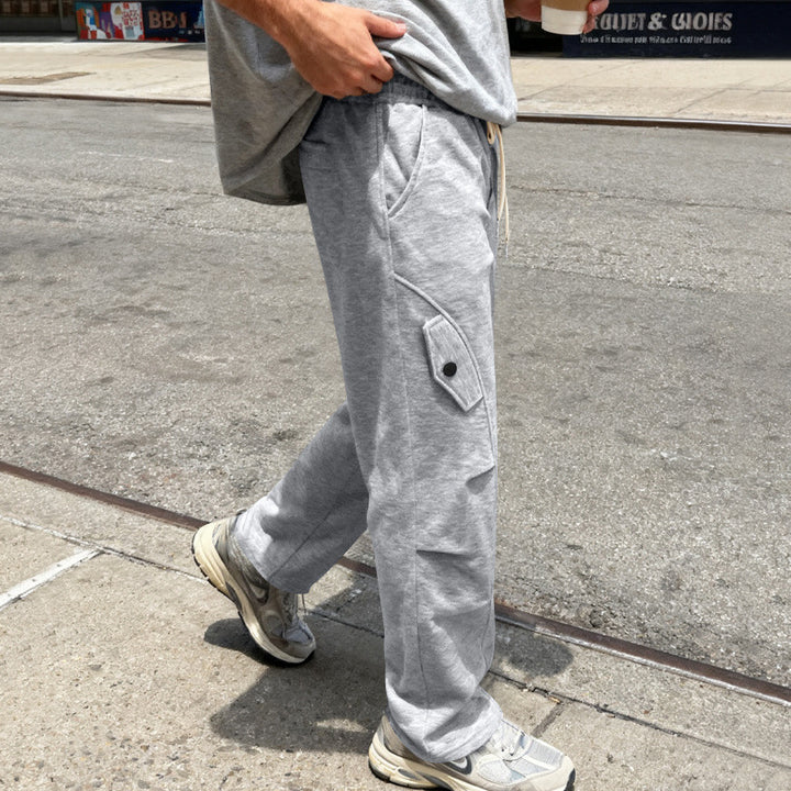 Men's Oversize Cargo Pants in Utility Streetwear Look with Drawstrings and Flap Pockets Mune Fashion