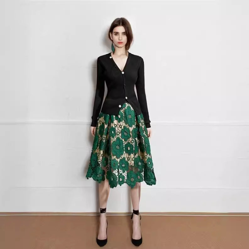 Women's A-line midi skirt made of floral lace appliqué with curved hem Mune Fashion