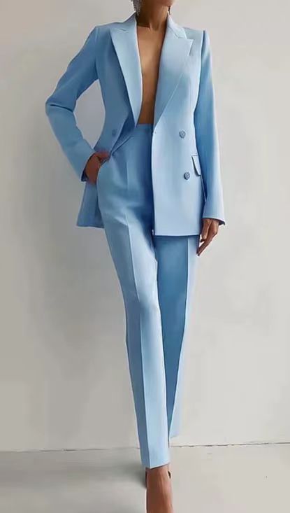 Women's Elegant Double-Breasted Blazer with Tailored Trousers Mune