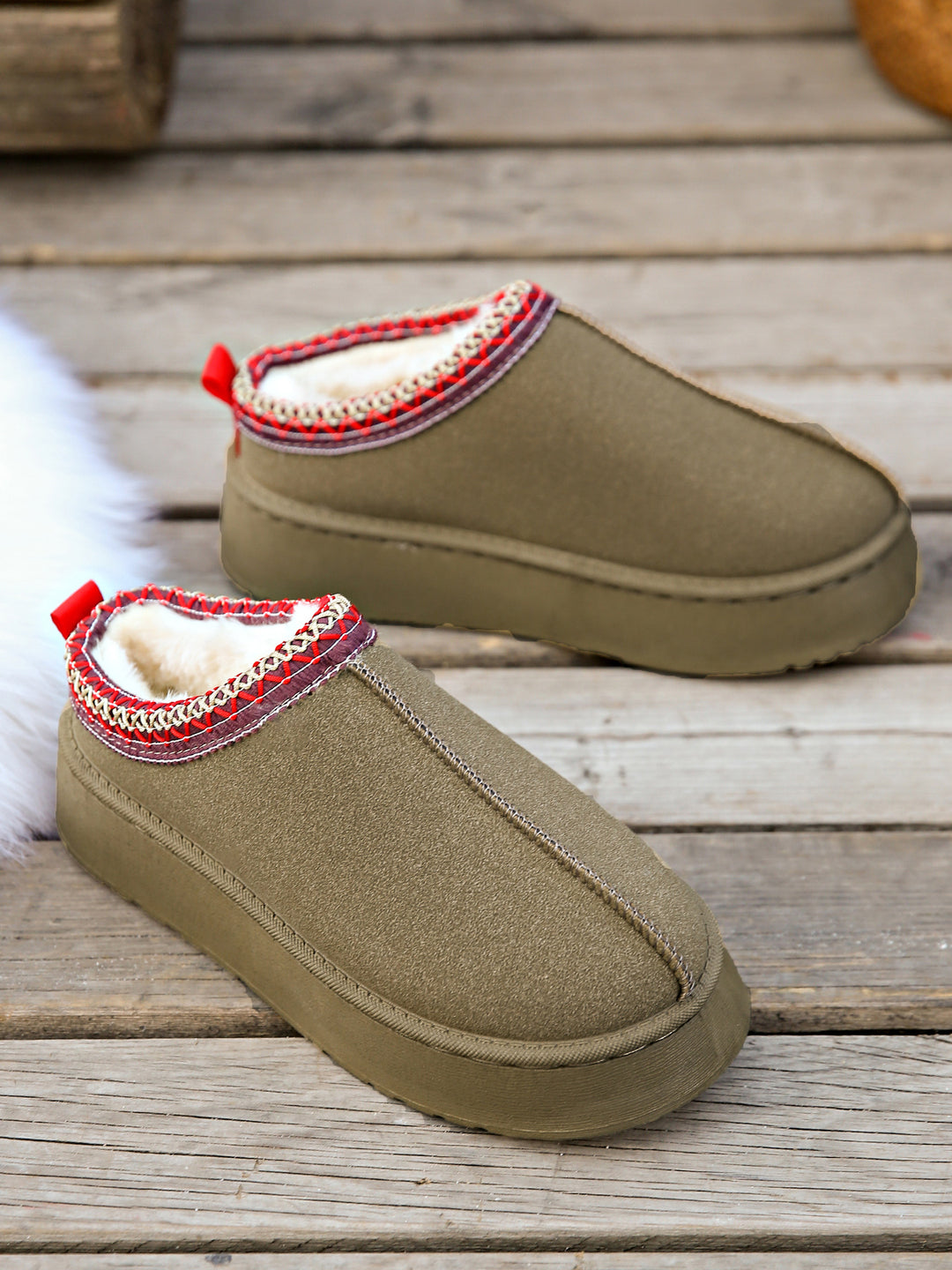 Women's Lined Slippers-Mules with Teddy Lining and Decorative Knit Trim Mune Fashion