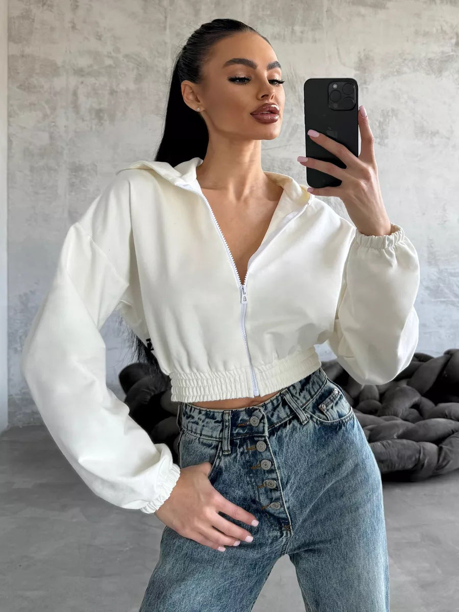 Women Short Zip-Up Hoodie with Elastic Hem and Casual Fit Mune Fashion