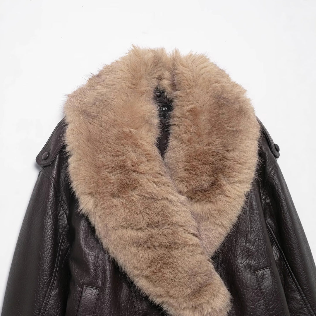 Women's Short Leather Blouson Jacket with XXL Fur Collar Mune Fashion