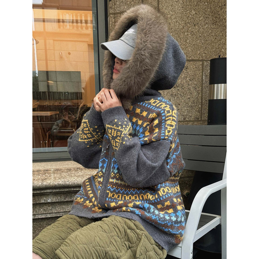 Women's patterned cardigan with faux fur hood and zipper Mune Fashion