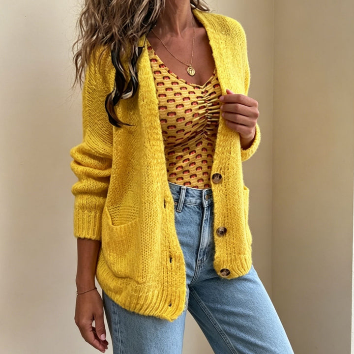 Women's Chunky Knit Oversize Cardigan with Button Placket and Insert Pockets Mune Fashion