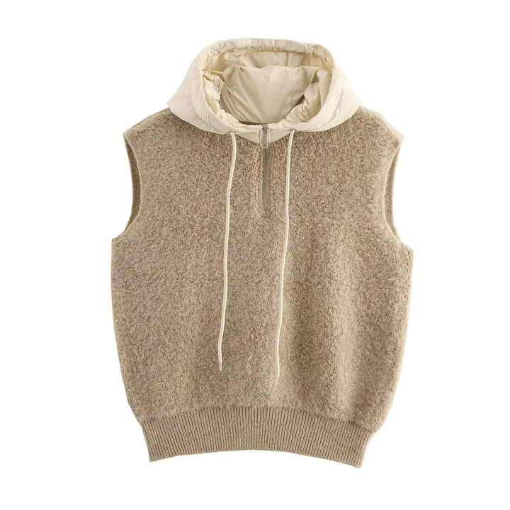 Women's sleeveless knitted vest with quilted hood and half zip Mune Fashion