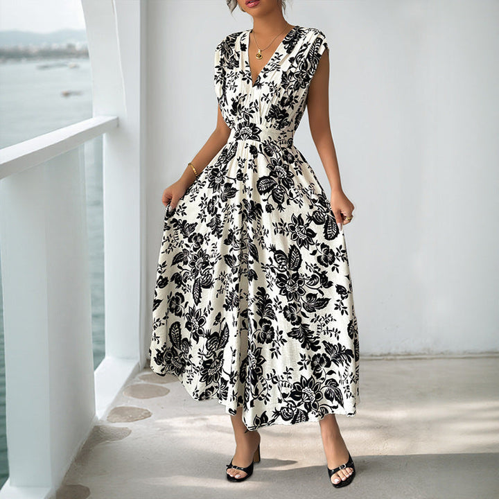 Women's Flowing Midi Dress with V-Neck, Gathered Waist and Jacquard Structure Mune Fashion
