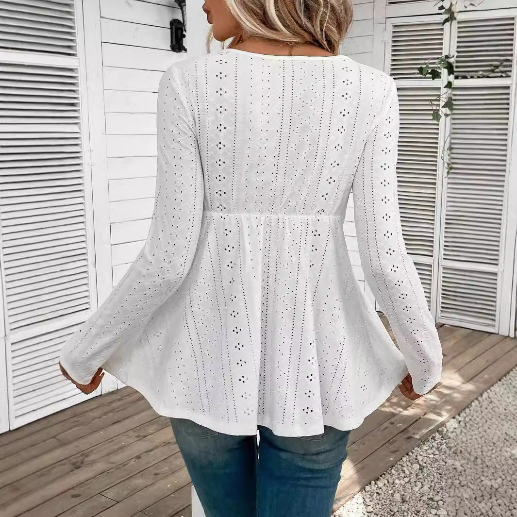 Ladies romantic Broderie-Anglaise tunic with waist lace band and V-neck Mune Fashion
