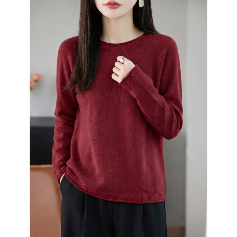 Women Lightweight Fine Knit Round Neck Sweater with Openwork Detail and Casual Silhouette Mune Fashion
