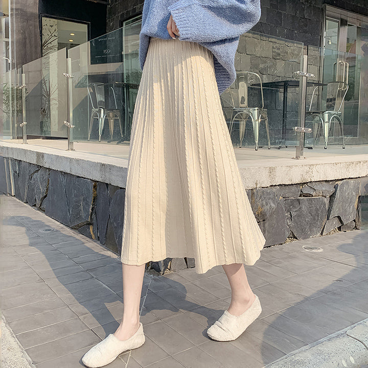 Women's Pleated Maxi Skirt with Side Pockets Mune Fashion