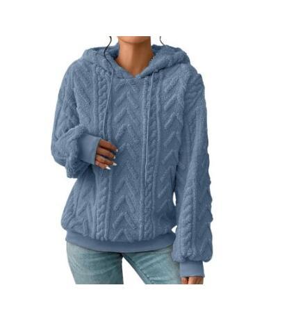 Women's fluffy hoodie with cable-knit pattern and oversized cut Mune Fashion