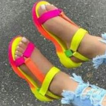 Women's sporty platform sandals with adjustable straps Mune Fashion