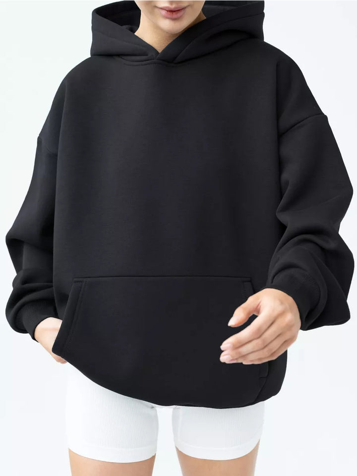 Women's oversized hoodie with kangaroo pocket and dropped-shoulder cut Mune Fashion