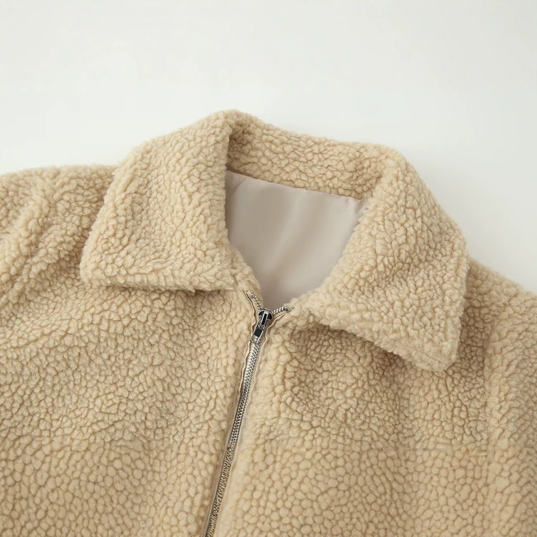 Ladies Oversized Teddy Jacket with Zipper, Collar and Patch Pockets Mune Fashion