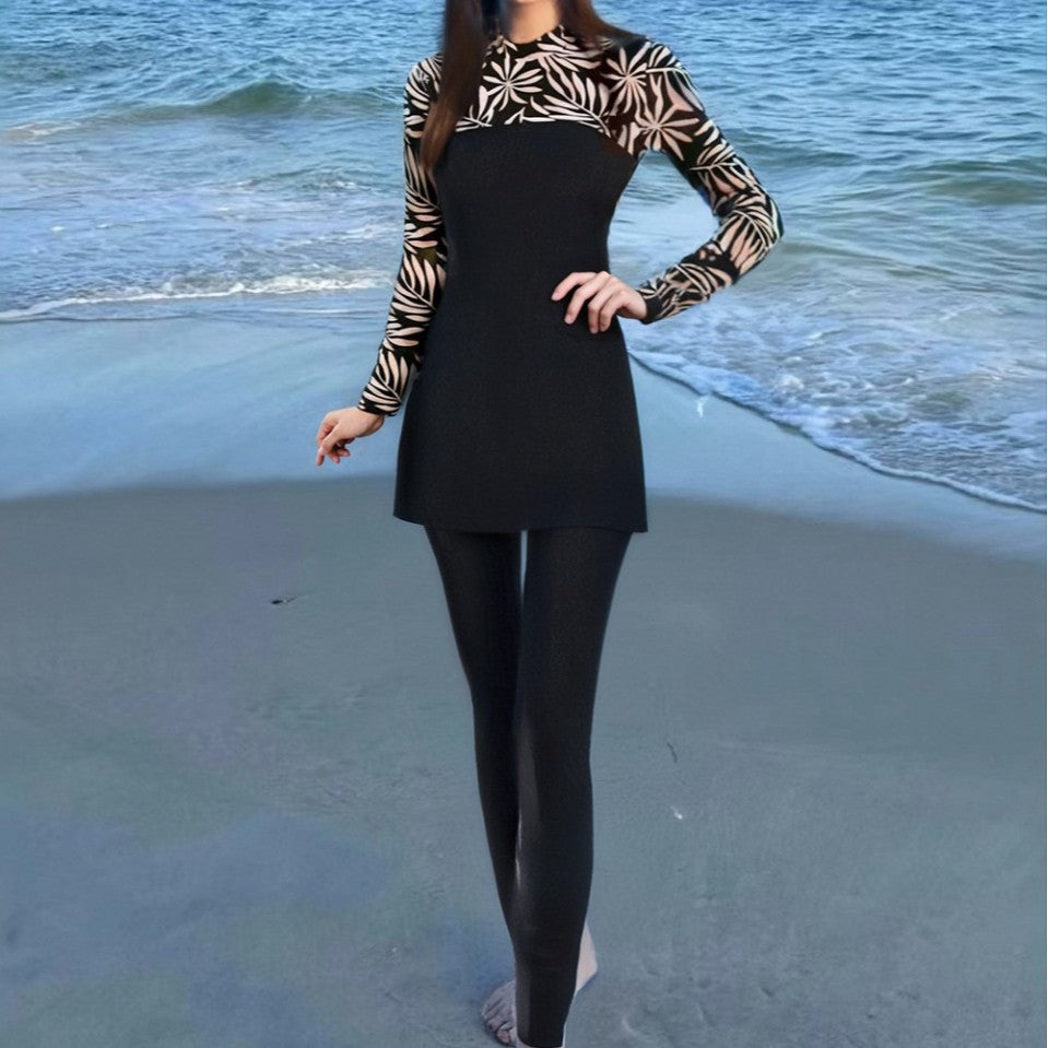 Women Elegant Long Sleeve Surf Suit with Fashionable Accents Mune Fashion