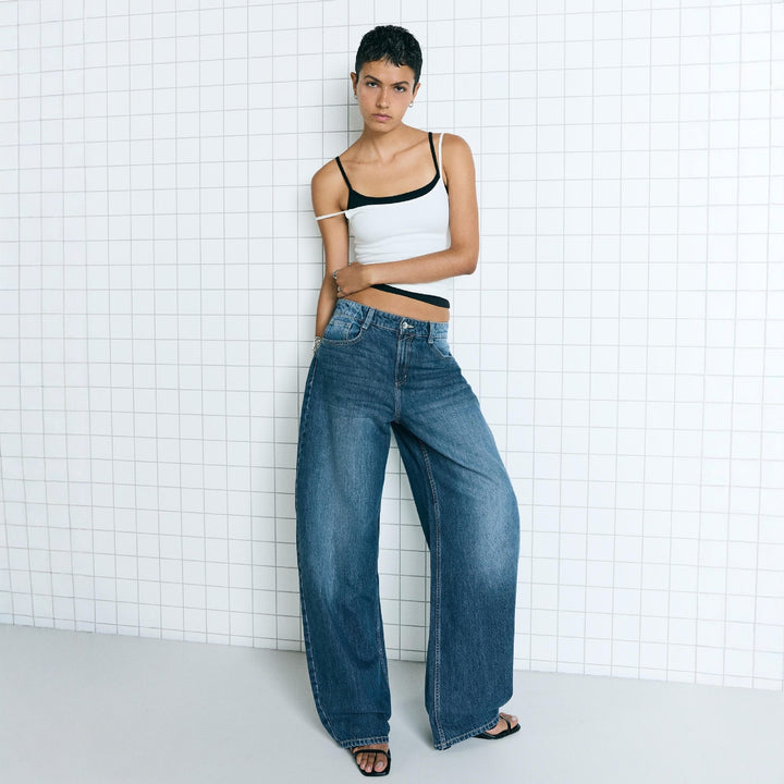Women's high waist palazzo denim with wide leg and clean five-pocket design Mune Fashion