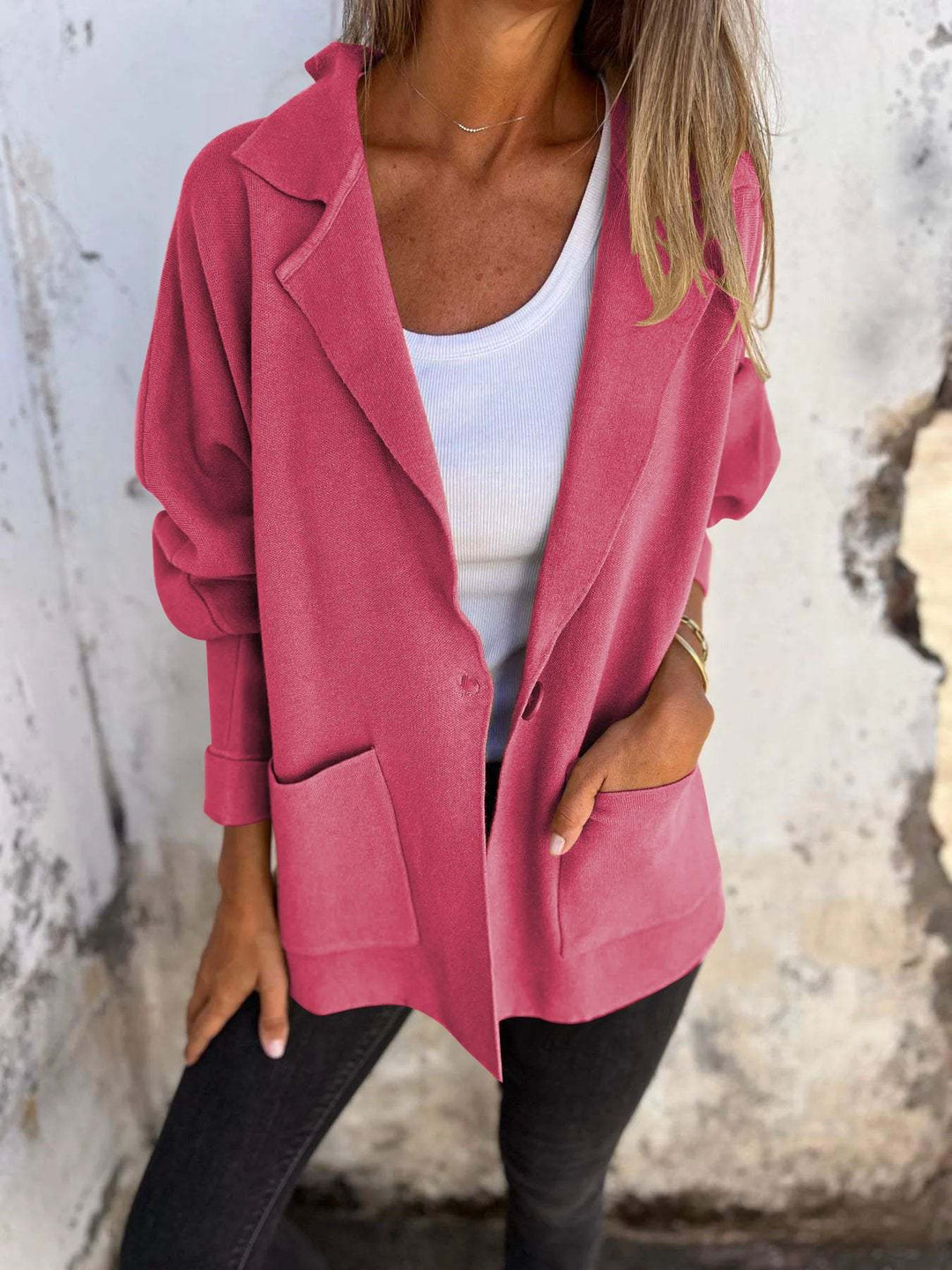 Women Casual Oversized Blazer with Practical Pockets and Button Closure Mune