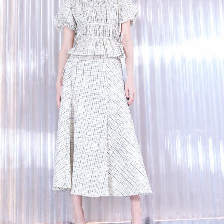 Women's A-line maxi skirt with check pattern and floral lace embroidery Mune Fashion