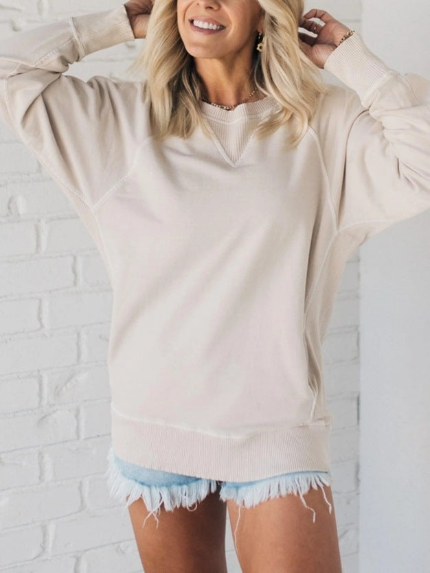 Women's Oversized Cotton Sweatshirt with V-Stitch, Ribbed Cuffs and Side Pockets Mune Fashion