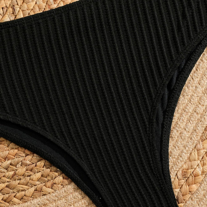 Ladies Bikini Set with modern ribbed structure and elegant gold accents Mune Fashion