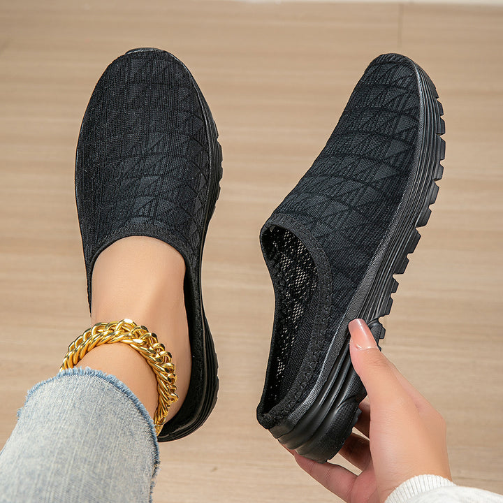 Ladies' breathable mesh slippers with diamond-structured upper and cushioned lightweight sole Mune Fashion