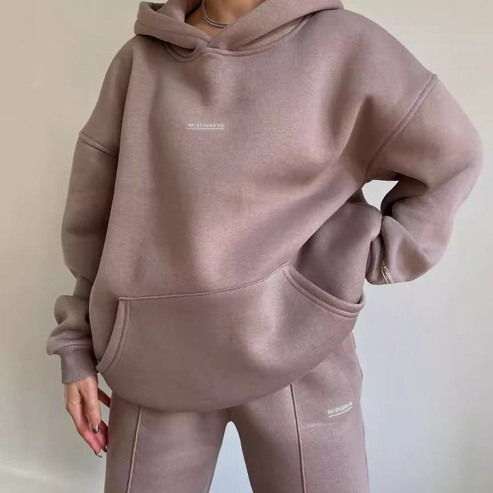 Women's Set Heavy French-Terry Oversize Hoodie with Kangaroo Pocket and Slim Joggers Mune Fashion
