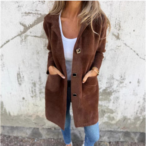 Women Teddy coat with oversized collar, decorative buttons and side pockets Drune