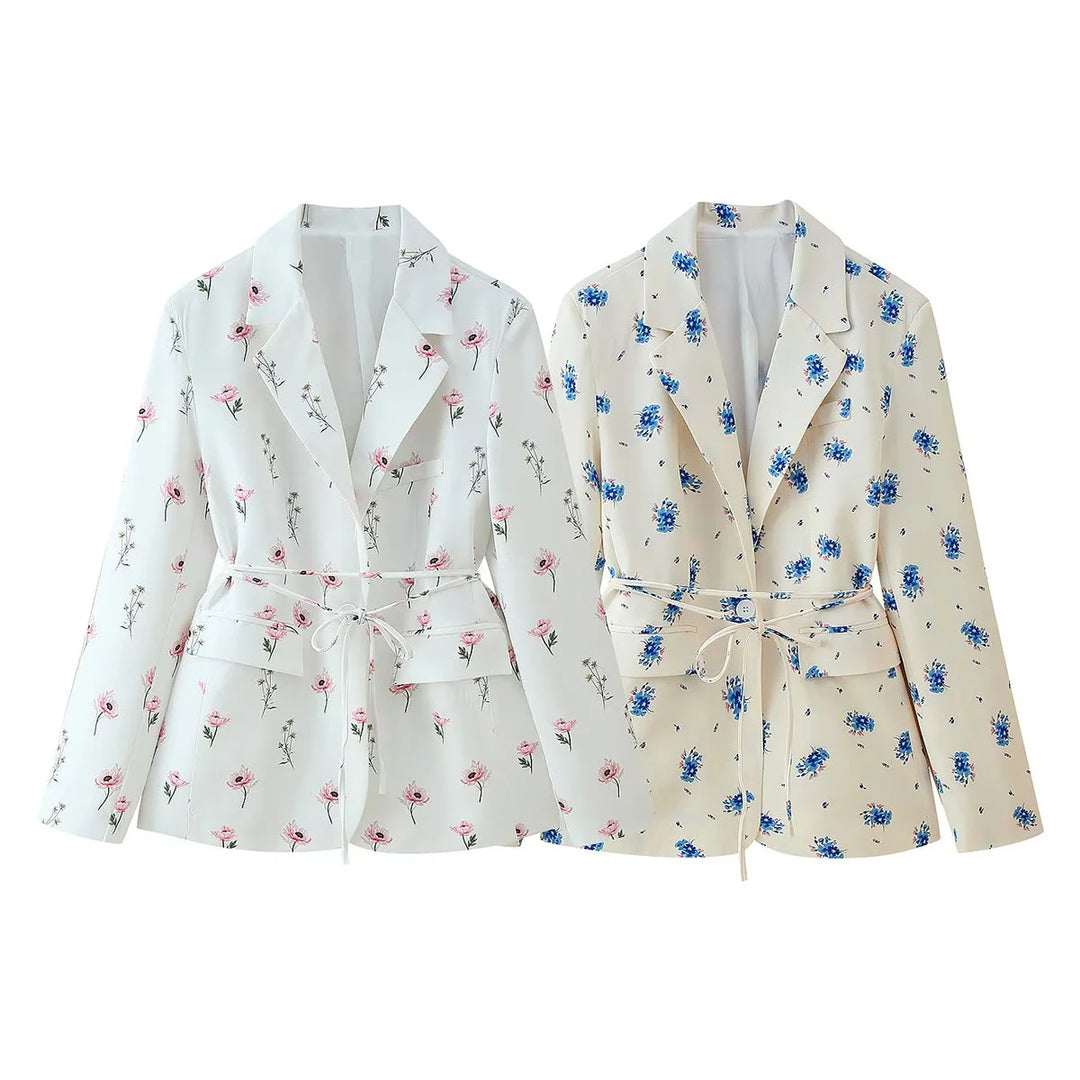 Women's floral blazer jacket with tie belt, patch pockets and shawl collar Mune Fashion