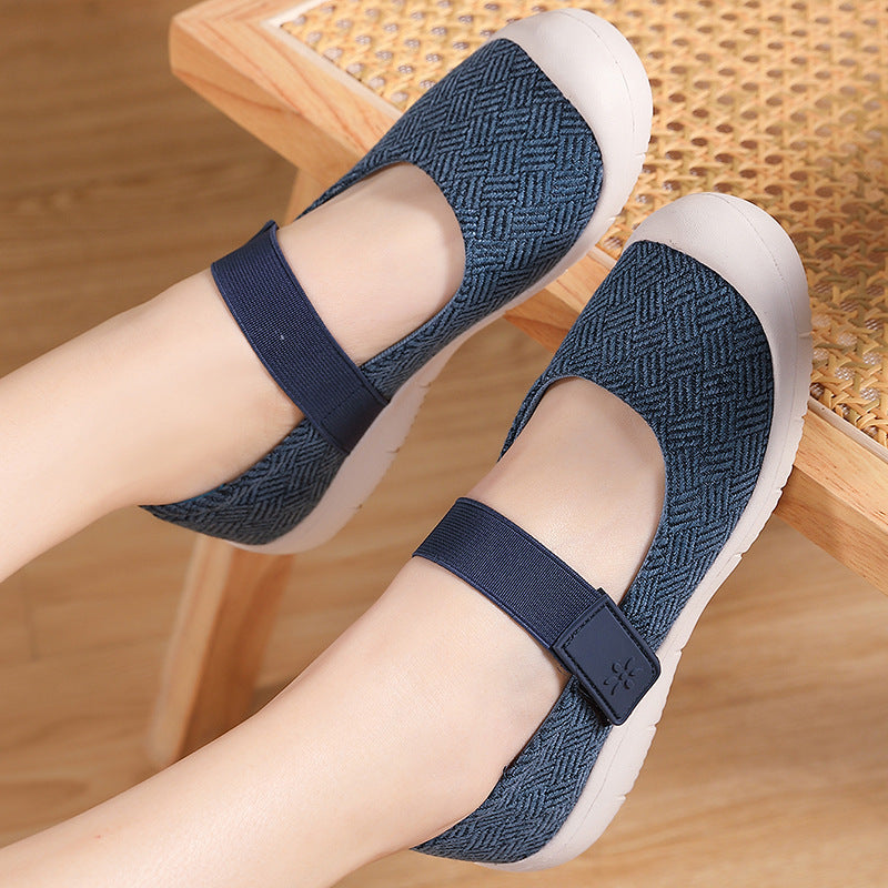Ladies' comfortable knitted strap ballerina with adjustable hook-and-loop fastener and flexible rubber outsole Mune Fashion