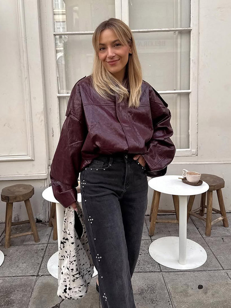 Women's short jacket in glossy patent look with boxy silhouette and dropped shoulders Mune Fashion