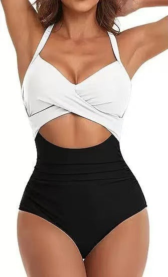 Ladies One-Piece Bikini with Fashionable Cut-Out and Animal Print Mune Fashion