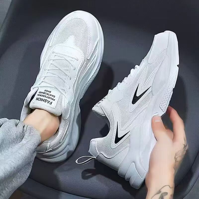 Women's Sporty Sneakers with Breathable Mesh Upper and Flex Technology Mune Fashion