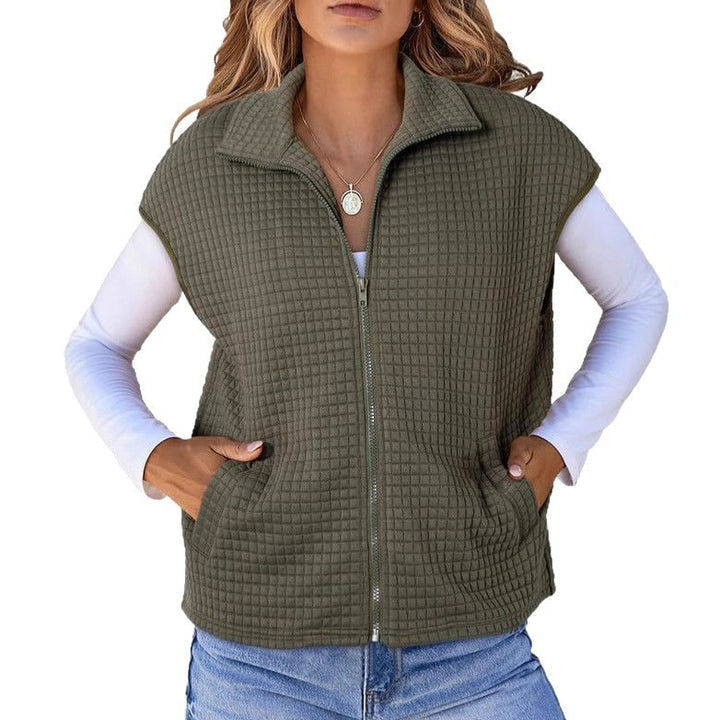 Women's padded vest with zipper, stand-up collar and side pockets Mune Fashion