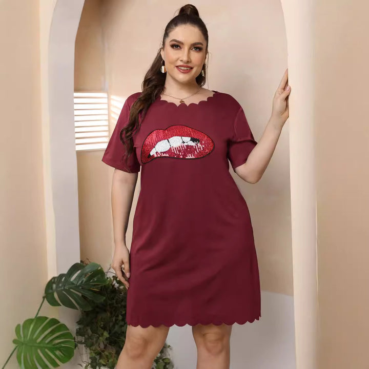Women's casual leisure dress with playful lip motif Mune Fashion