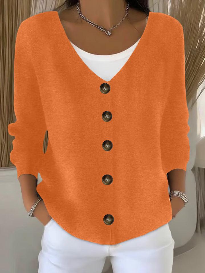 Women Loose V-Neck Fine Knit Cardigan with Wooden Button Placket Mune Fashion