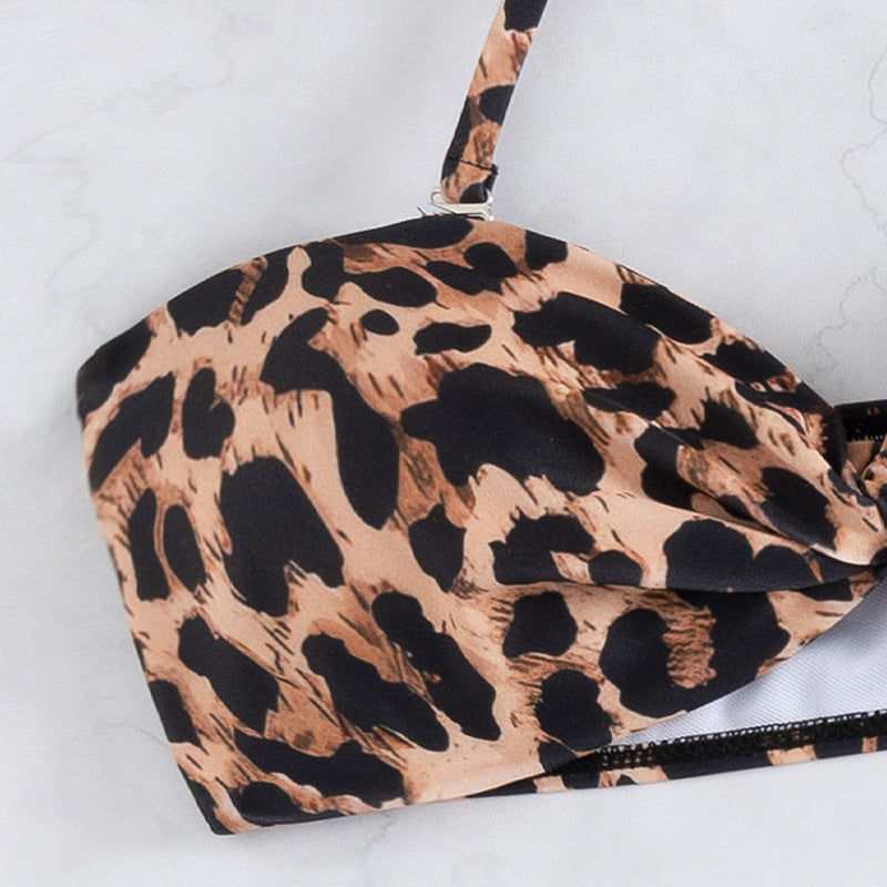 Women's bikini set with asymmetric top and animal print Mune Fashion