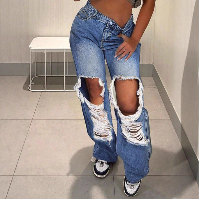 Women's extra wide cut destroyed jeans with XXL knee cutouts and low waistline Mune Fashion