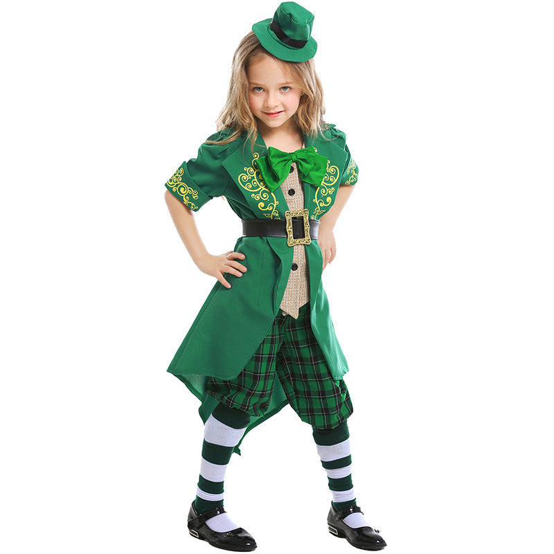Girl costume as Irish leprechaun with hat and apron Mune Fashion