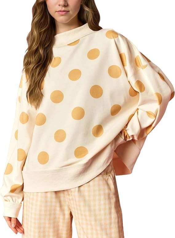 Women's loose-fitting sweatshirt with stand-up collar and large dots Mune Fashion