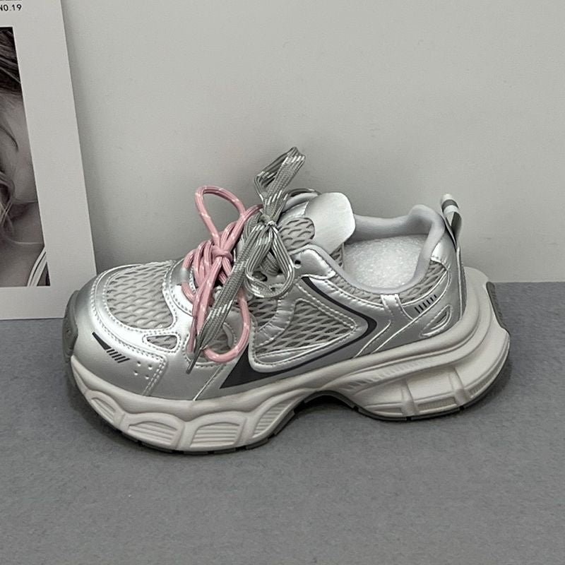 Women’s Sporty Running Sneakers with Breathable Mesh Structure and Trendy Design Mune Fashion